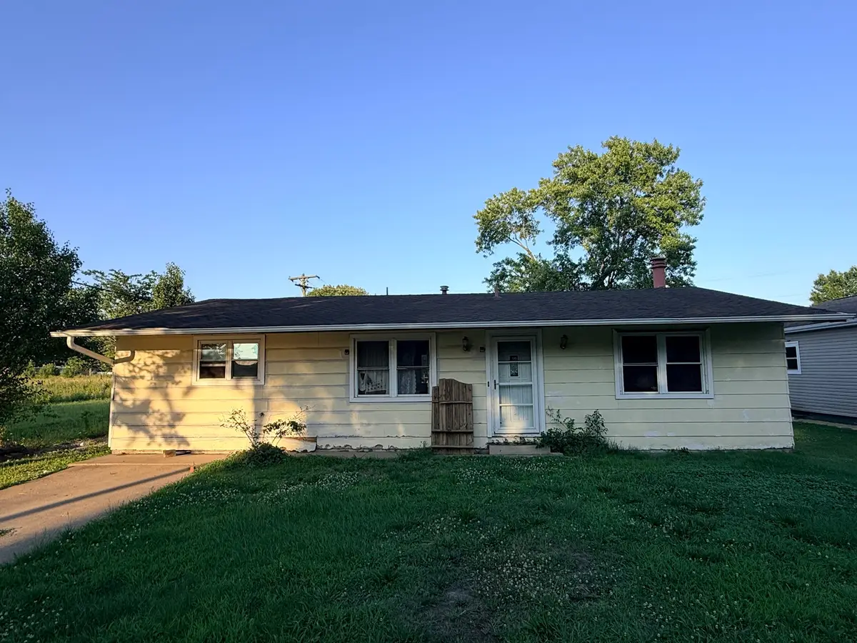 1322 N 16th Street, Murphysboro, IL 62966 - #1