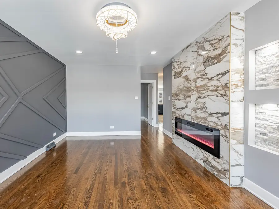 3053 W 77th Street, Chicago, IL 60652 - #2