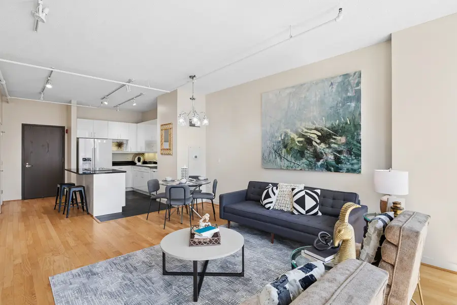 737 W Washington Boulevard #806, Chicago, IL 60661 - #2