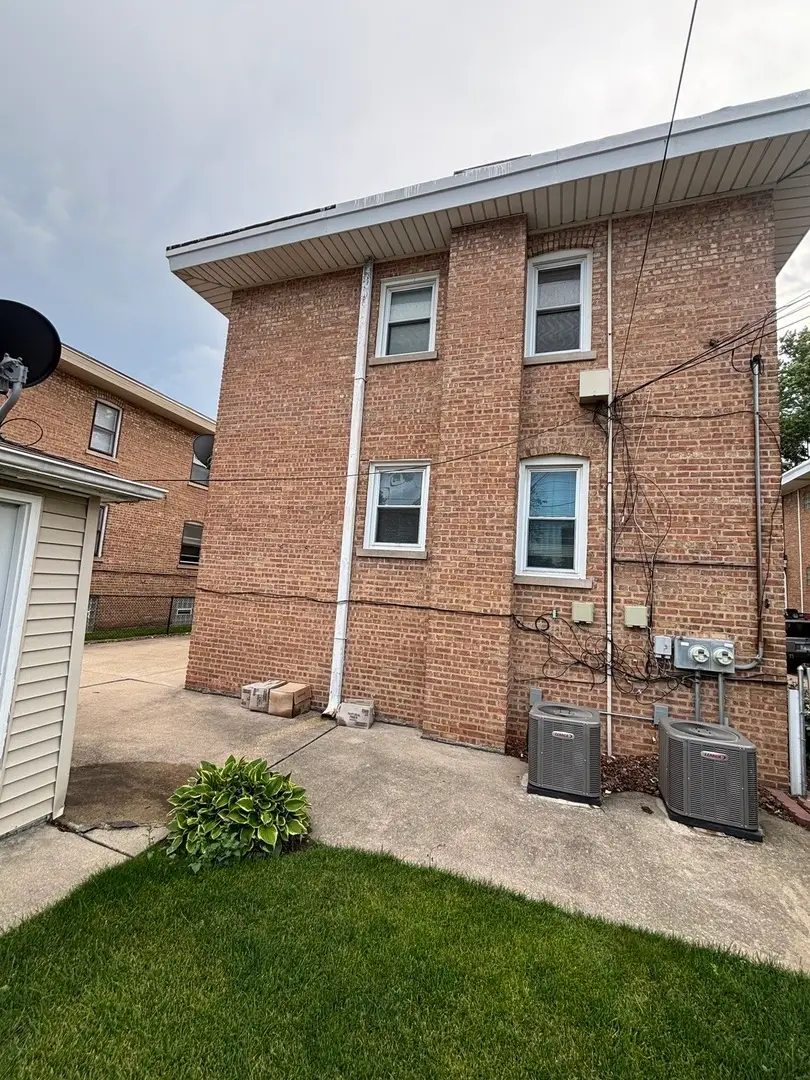 Address Withheld By Seller, Evergreen Park, IL 60805 - #2
