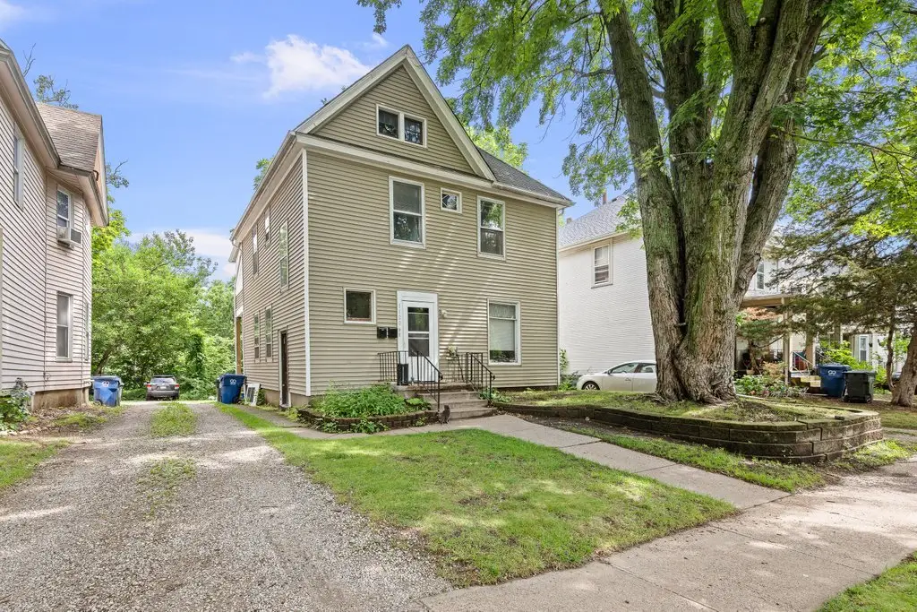 1120 Kirkwood Boulevard, Davenport, IA 52803 - #1