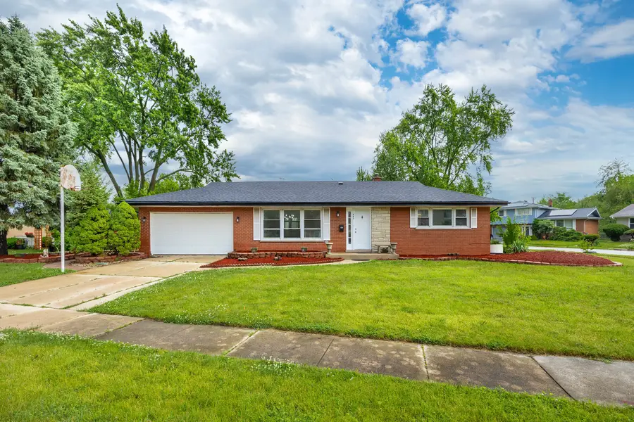 445 E 168th Place, South Holland, IL 60473 - #2
