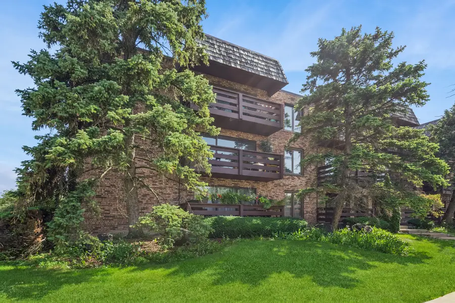 1815 Oakton Street #2E, Park Ridge, IL 60068 - #2