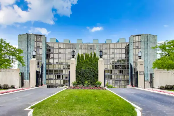 1420 Sheridan Road #6B, Wilmette, IL 60091