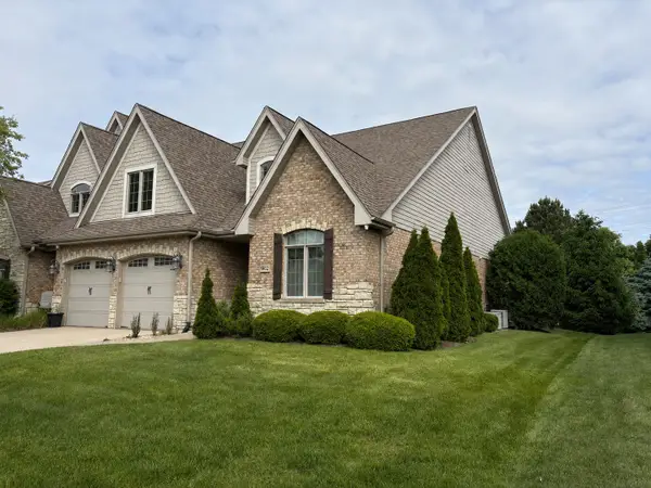9832 Folkers Drive #9832, Frankfort, IL 60423
