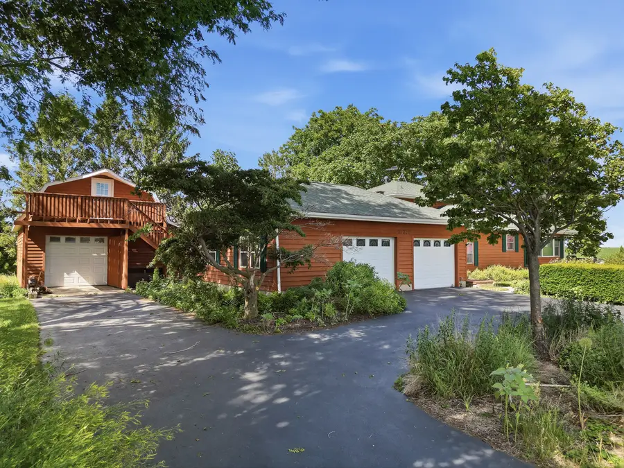 31040 Penrose Road, Sterling, IL 61081 - #3
