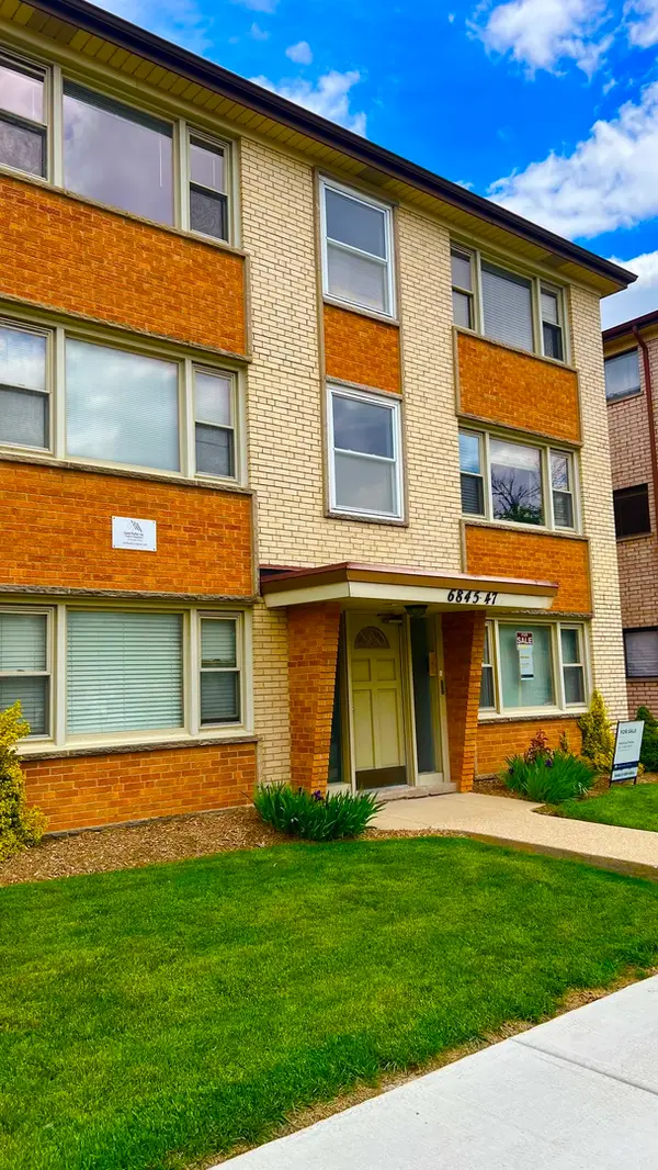 6845 N Northwest Highway #1E, Chicago, IL 60631