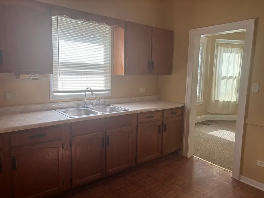 23 W Main Street, Chicago Heights, IL 60411 - #3