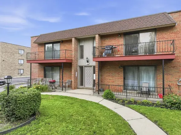 643 N Carroll Parkway #210B, Glenwood, IL 60425