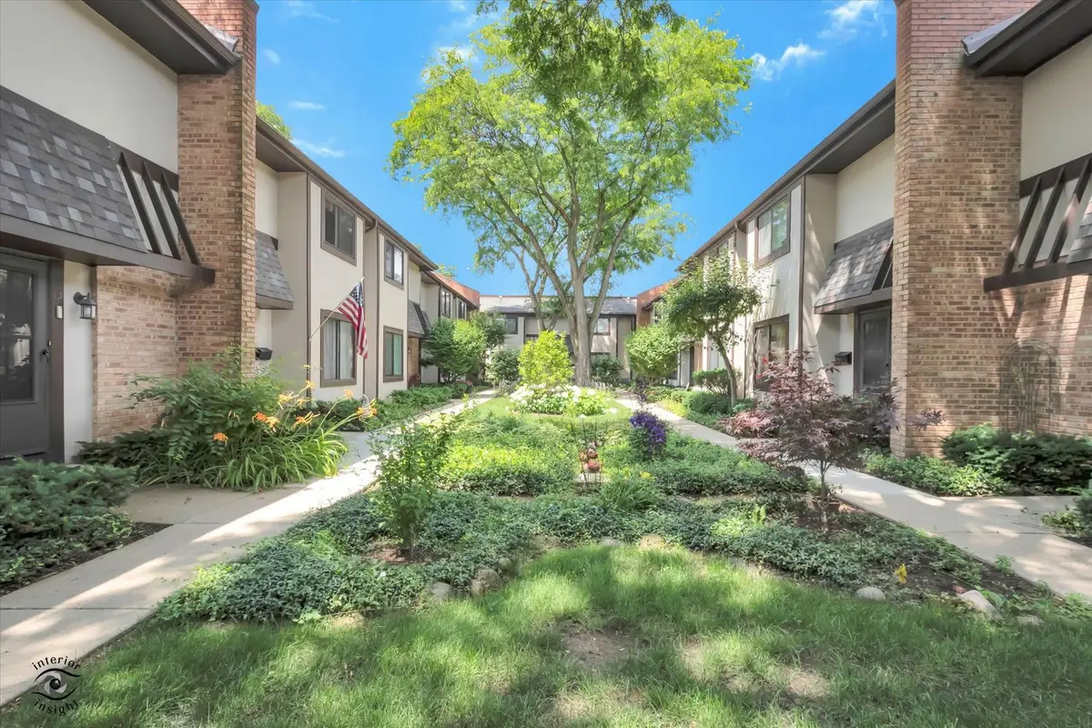 1734 Henley Street #4, Glenview, IL 60025 - #1