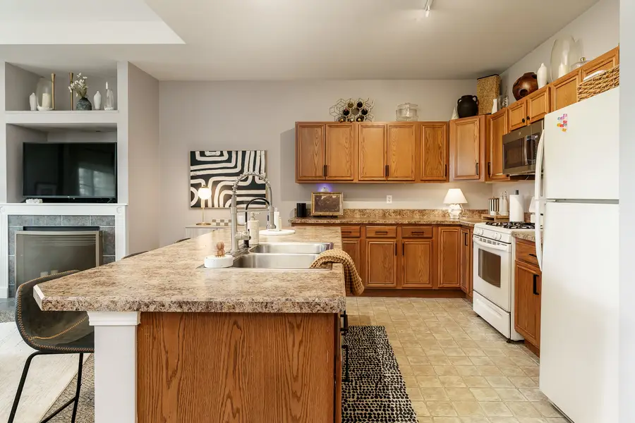 1630 White Oak Trail, Cherry Valley, IL 61016 - #3