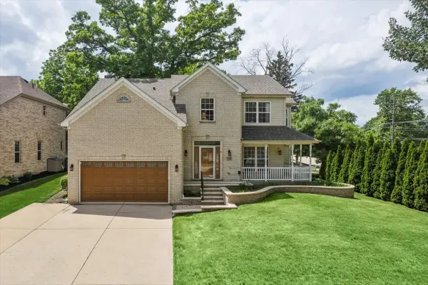 206 S Western Avenue, Bartlett, IL 60103