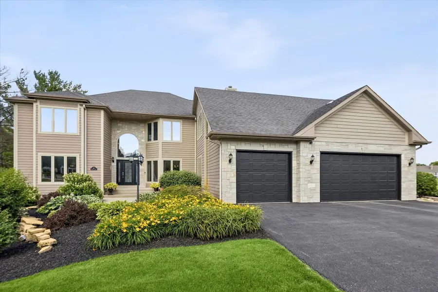 10 Bordeaux Court, Oakwood Hills, IL 60013 - #2