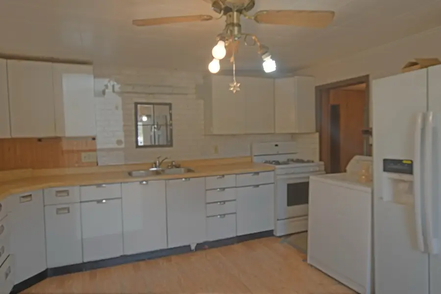 312 N West Street, Marengo, IL 60152 - #2