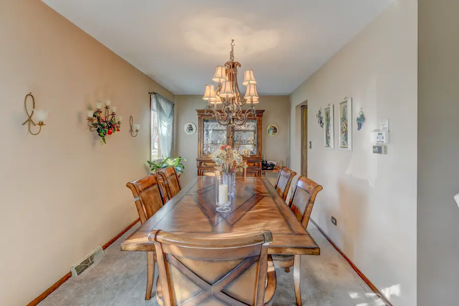 181 W 28th Street, South Chicago Heights, IL 60411 - #3