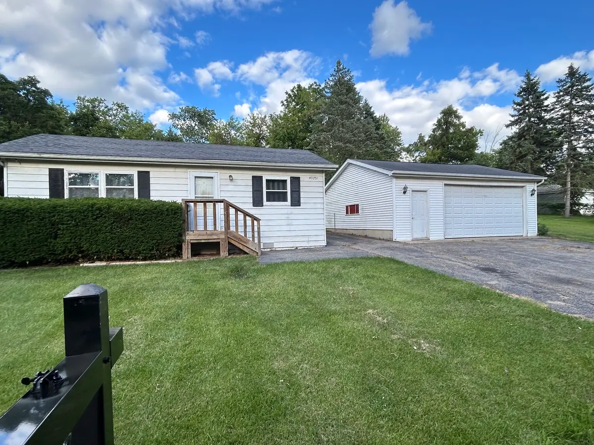 40231 N Dell Drive, Antioch, IL 60002 - #1