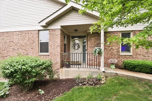 768 Saint Johns Place, Addison, IL 60101 - #2