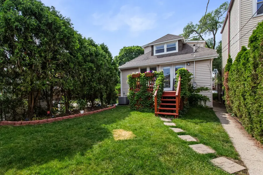 5654 W Cornelia Avenue, Chicago, IL 60634 - #2