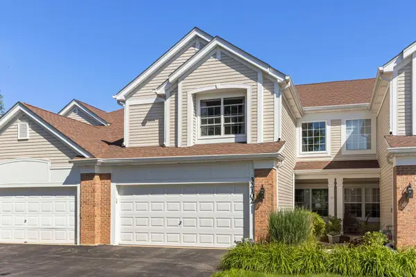 32102 Millard Circle #2, Warrenville, IL 60555