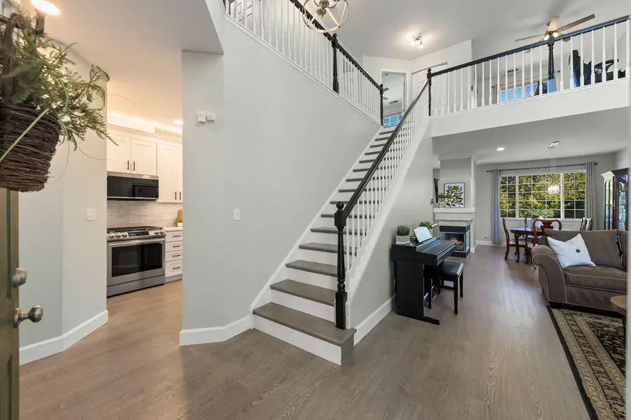 32102 Millard Circle #2, Warrenville, IL 60555 - #2