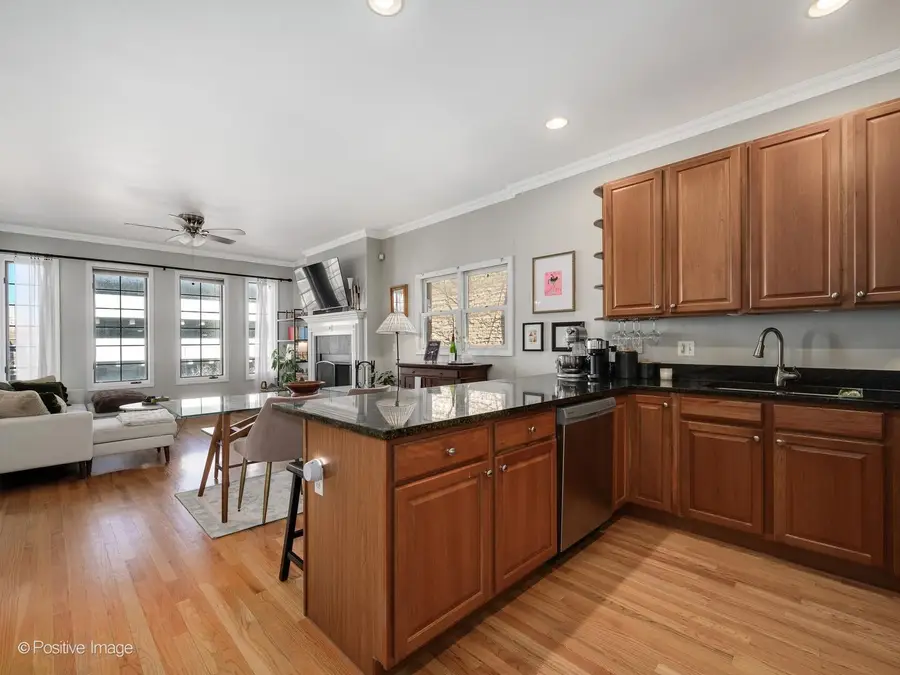 825 W Eastwood Avenue #3E, Chicago, IL 60640 - #3