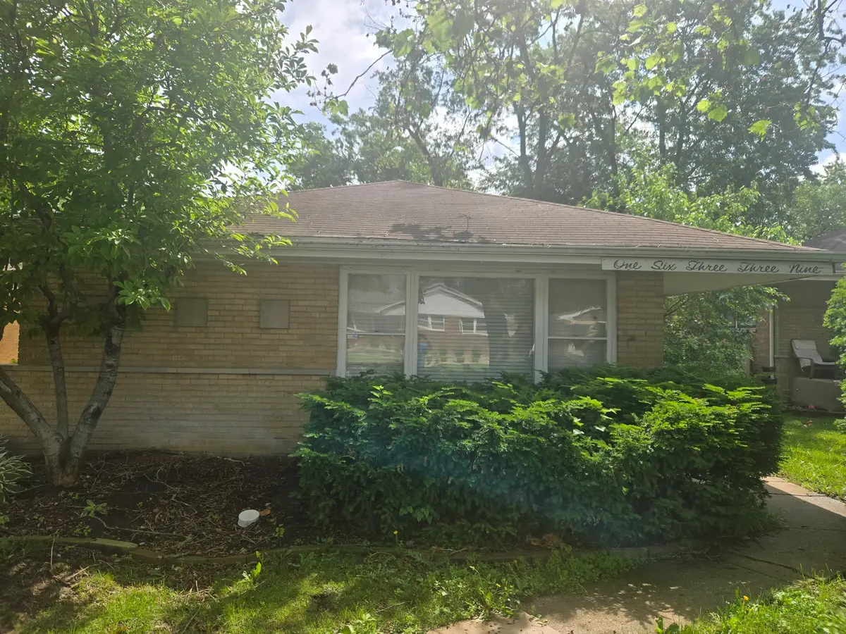 16339 Dobson Avenue, South Holland, IL 60473 - #1