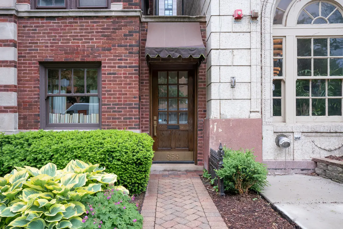 856 Hinman Avenue #G, Evanston, IL 60202 - #1