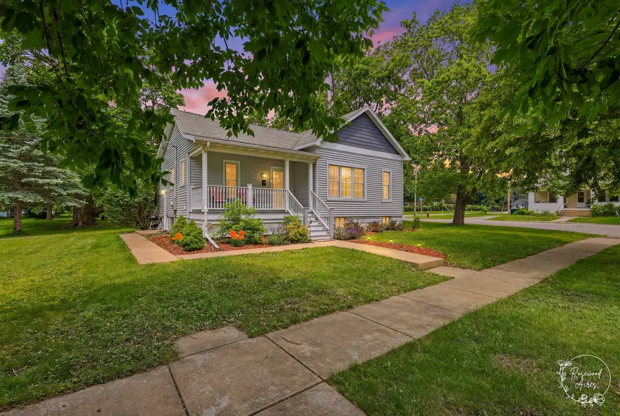 423 E Front Street, Gilman, IL 60938 - #2