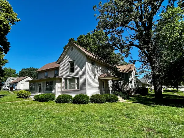126 E 6th Street, Pecatonica, IL 61063