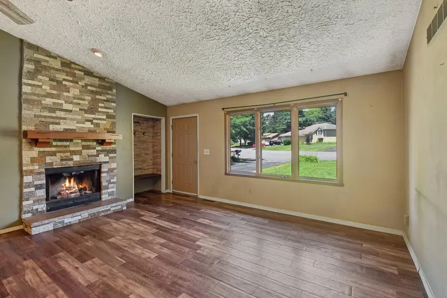 119 London Road, Poplar Grove, IL 61065 - #3