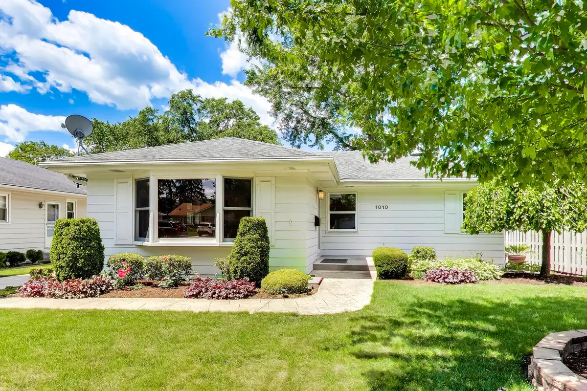 1010 Lyford Lane, Wheaton, IL 60189 - #1