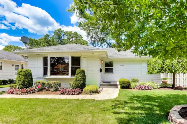1010 Lyford Lane, Wheaton, IL 60189