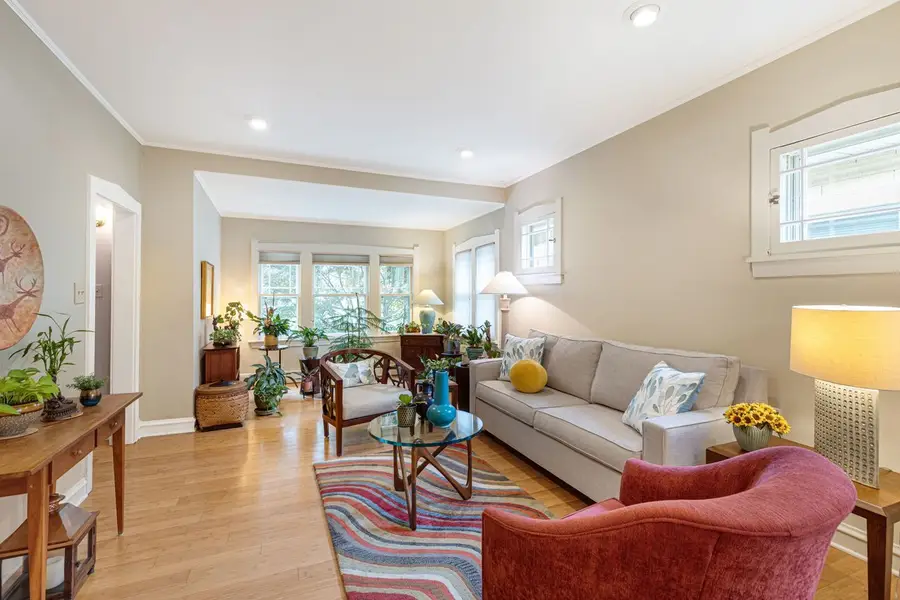 1122 Monroe Street, Evanston, IL 60202 - #2