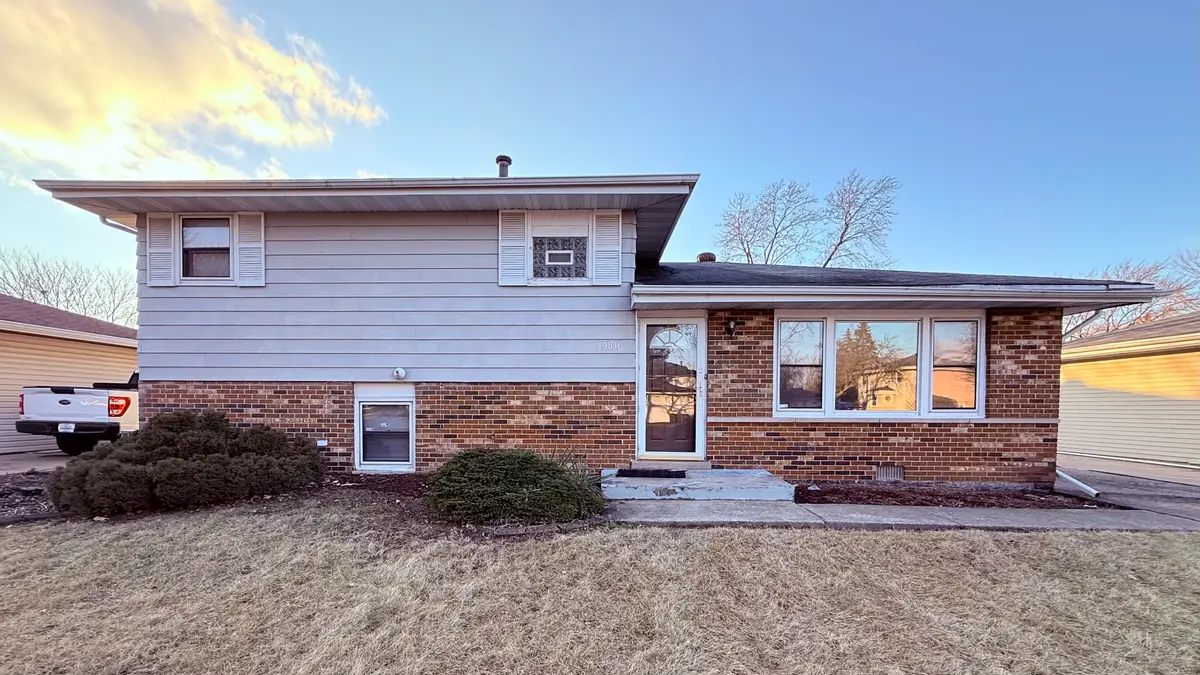 19816 Orchard Avenue, Lynwood, IL 60411 - #1