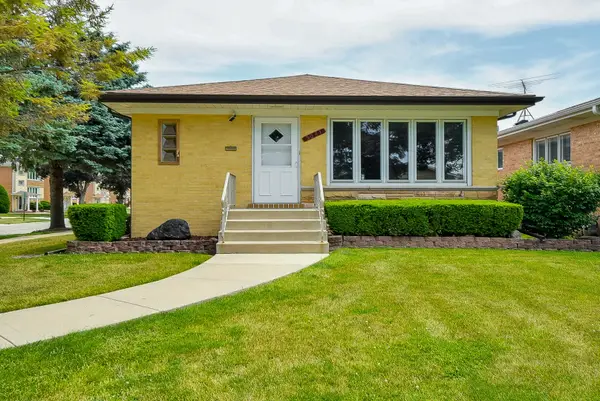 5041 N Knight Avenue, Norridge, IL 60706
