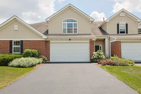 1404 Draper Road #24-2, McHenry, IL 60050