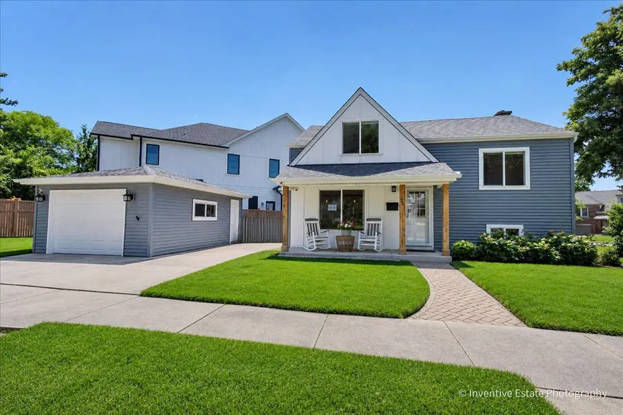 331 W Hillside Avenue, Elmhurst, IL 60126 - #2