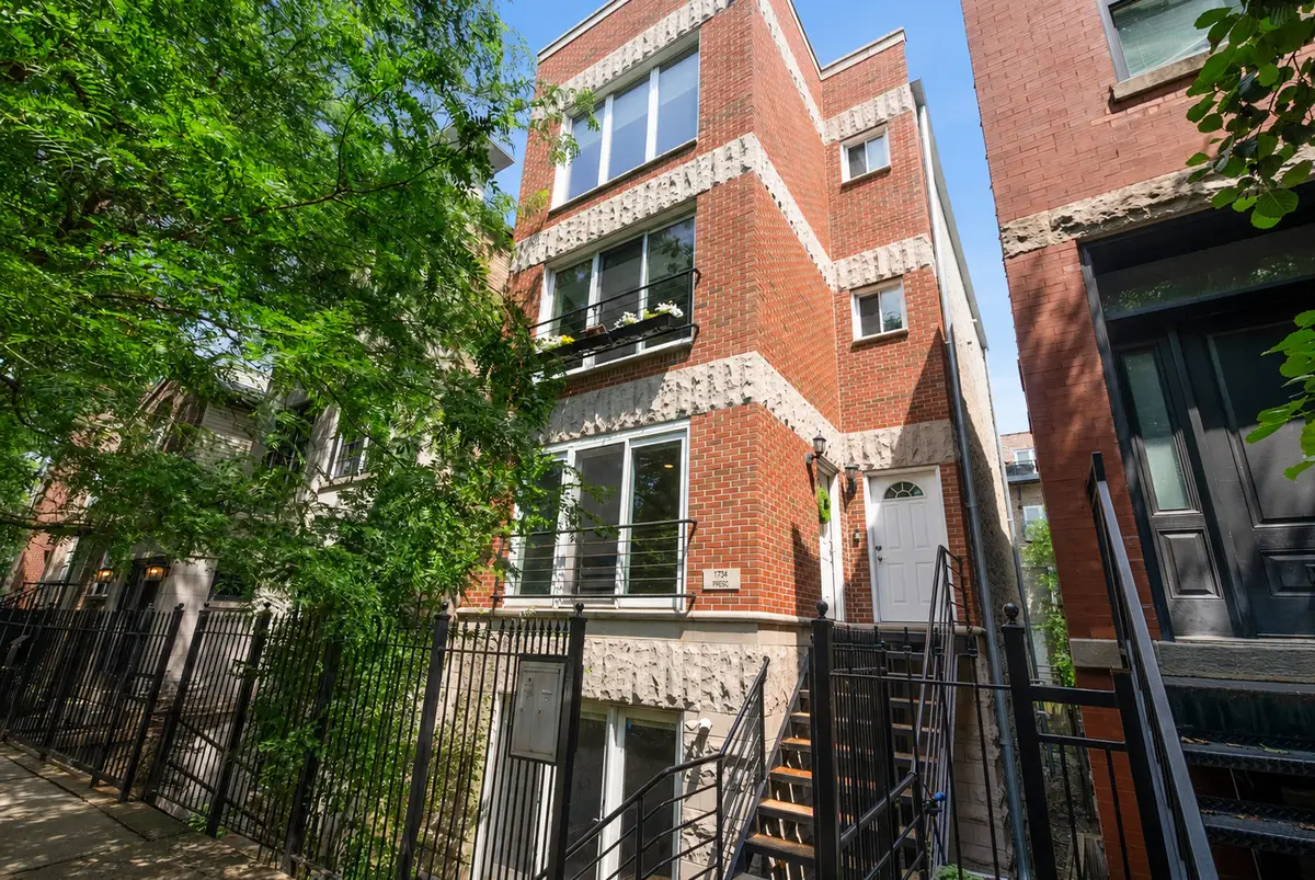 1734 W Pierce Avenue #1, Chicago, IL 60622 - #1