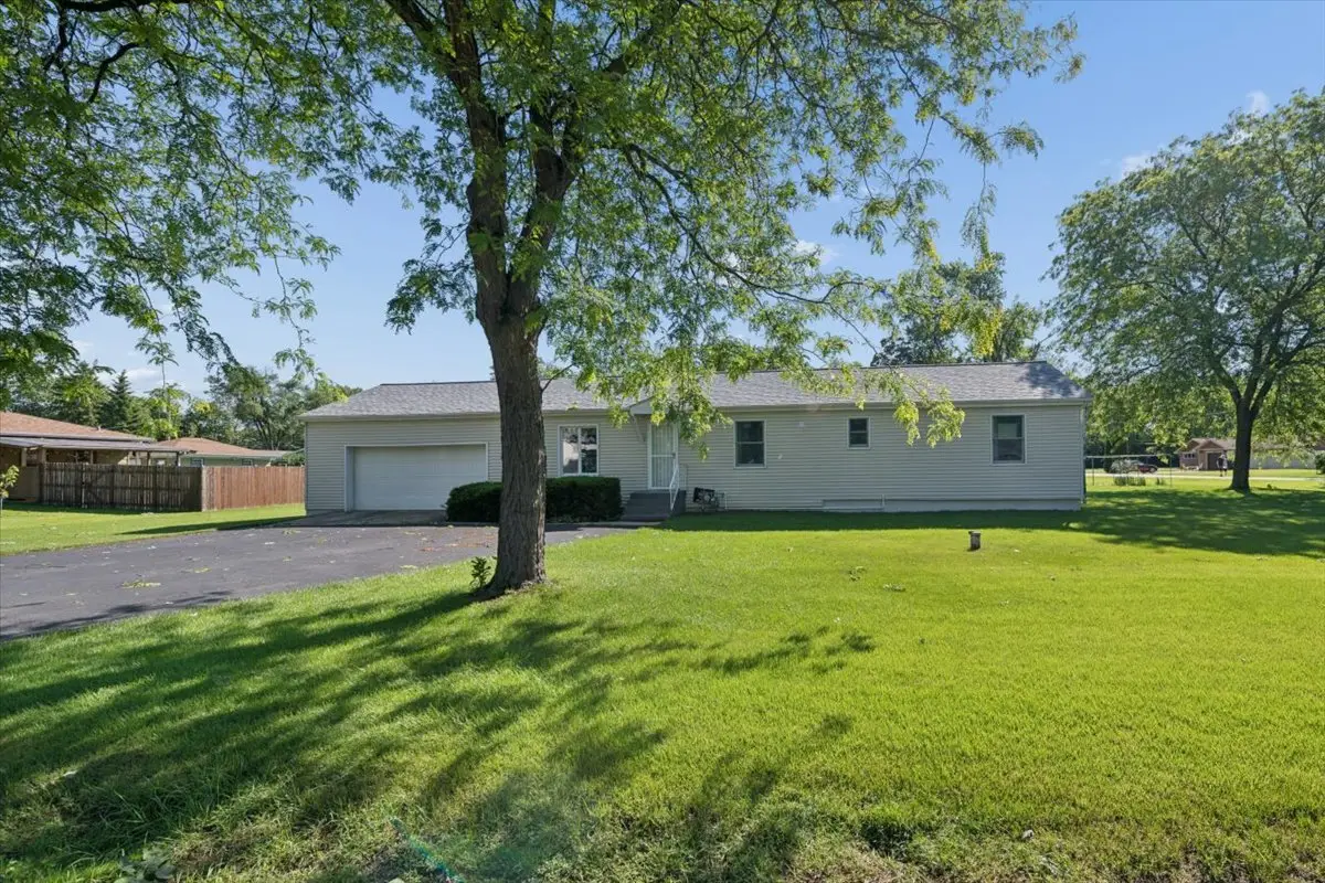 2504 Commonwealth Avenue, Joliet, IL 60435 - #1