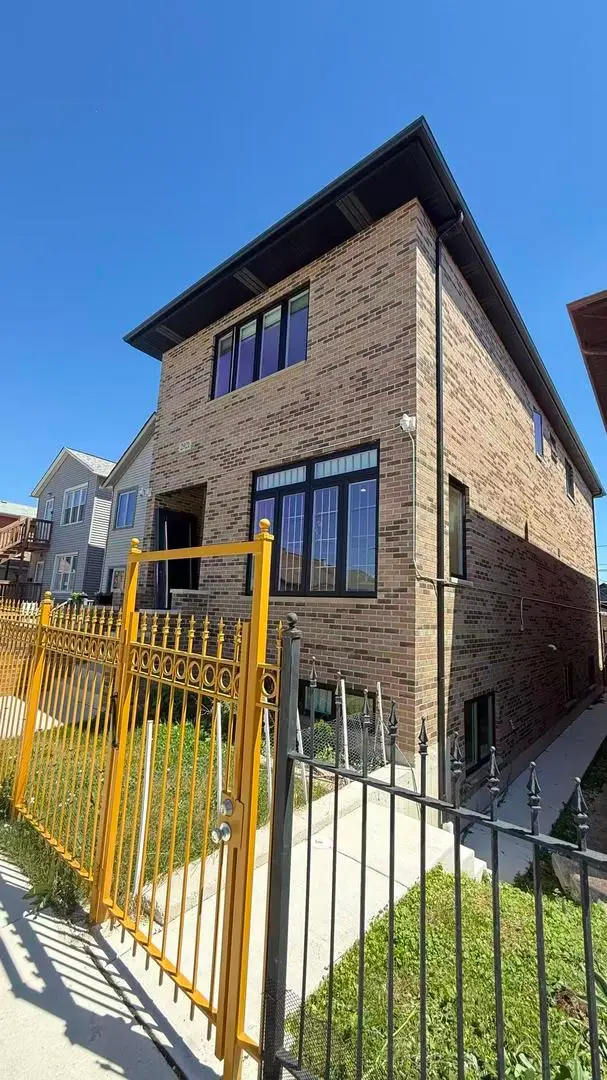 2921 S Farrell Street, Chicago, IL 60608 - #1