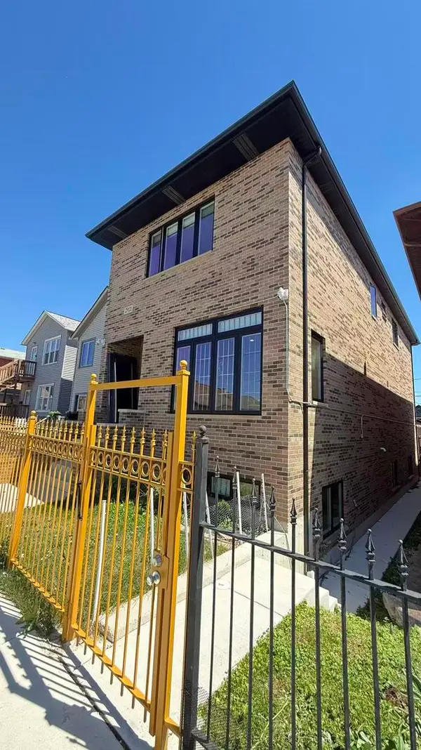 2921 S Farrell Street, Chicago, IL 60608