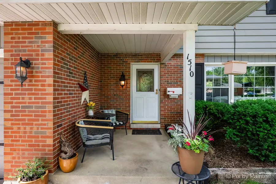 1510 Avalon Court, Saint Charles, IL 60174 - #2