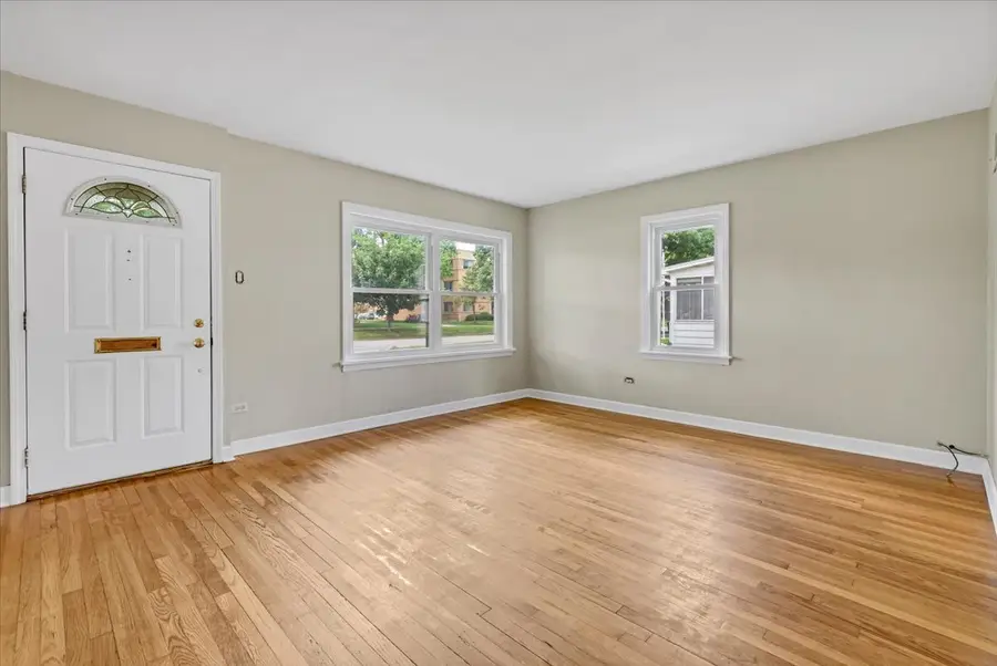57 Wheeling Avenue, Wheeling, IL 60090 - #3