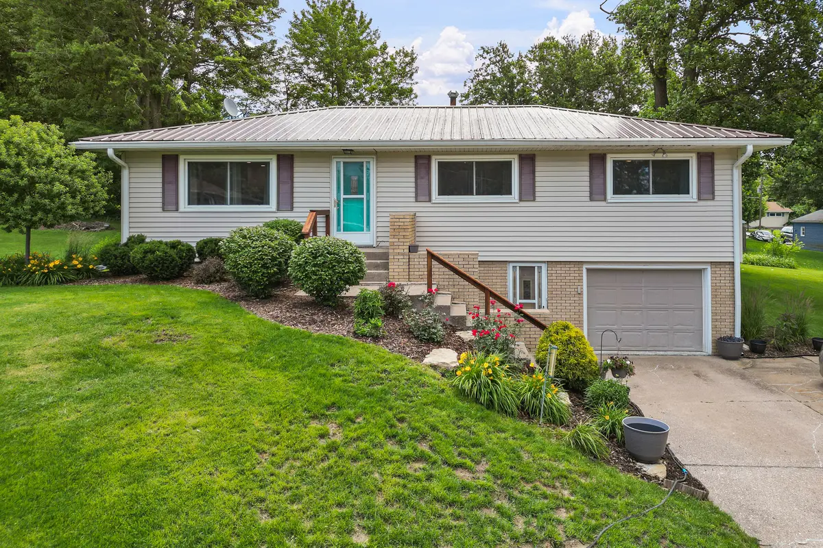 506 Bush Street, Reynolds, IL 61279 - #1