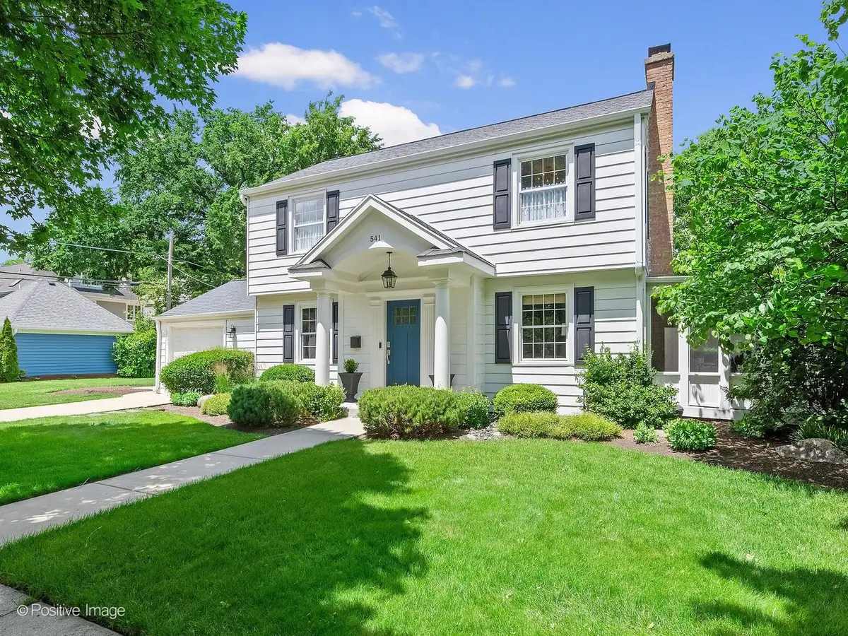 541 E Hickory Street, Hinsdale, IL 60521 - #1