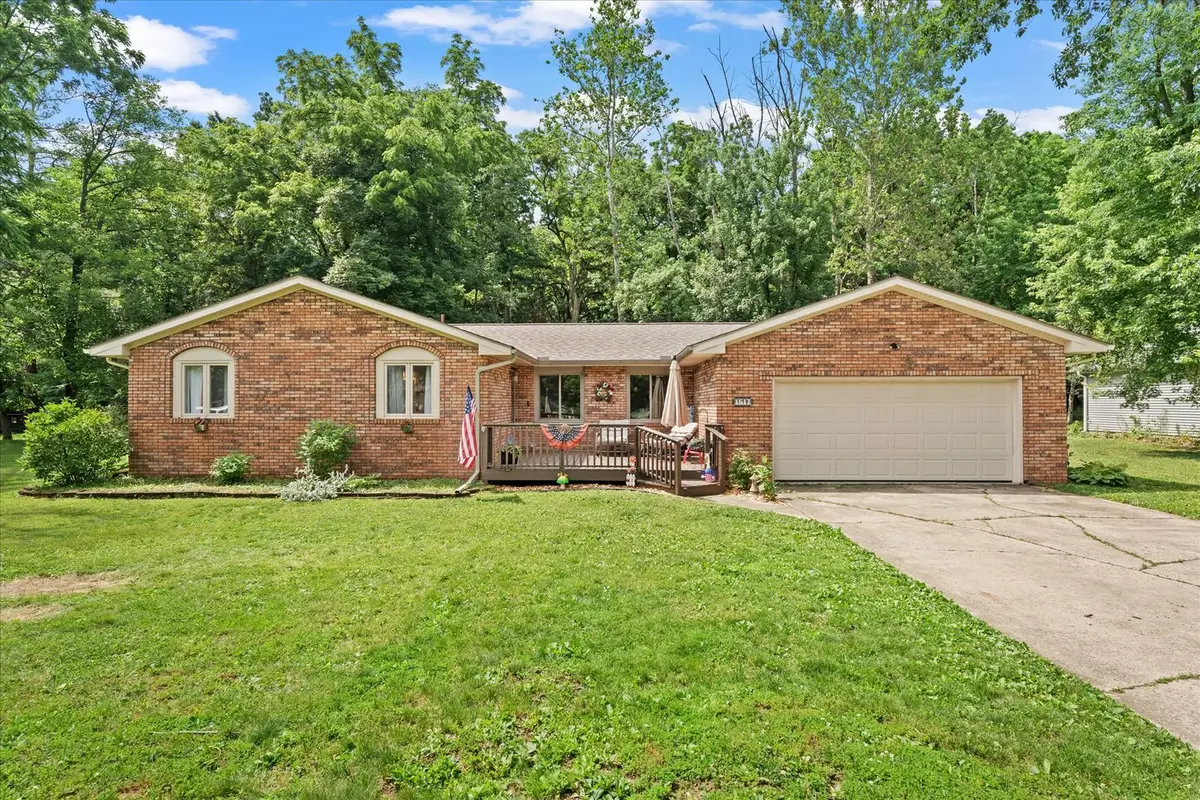 1617 Lake Shore Drive, Mahomet, IL 61853 - #1