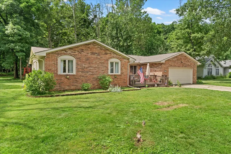1617 Lake Shore Drive, Mahomet, IL 61853 - #2