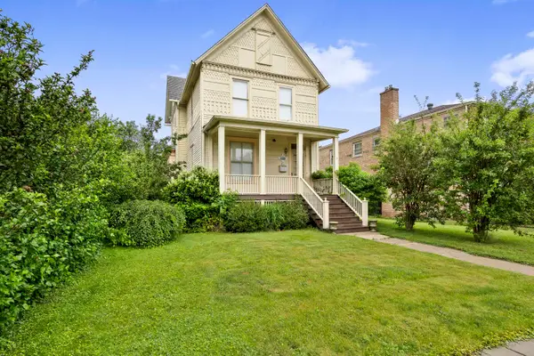 10644 S Walden Parkway, Chicago, IL 60643