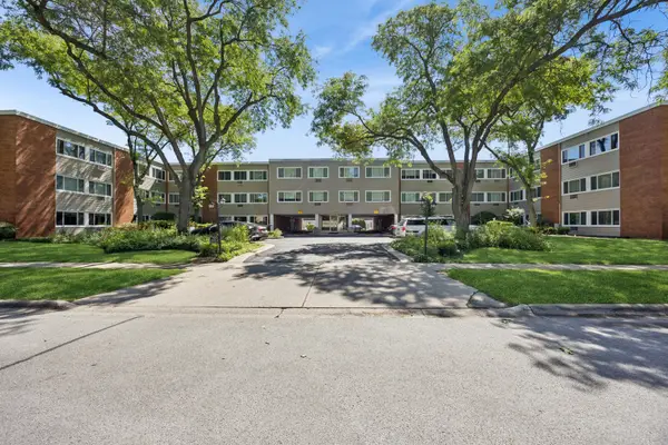 1139 Leavitt Avenue #305, Flossmoor, IL 60422