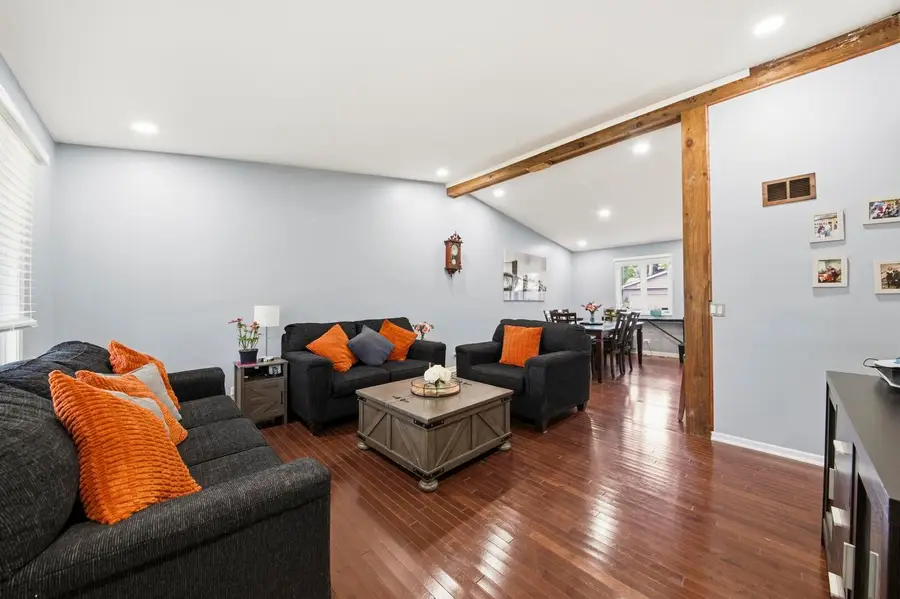 Address Withheld By Seller, Streamwood, IL 60107 - #3